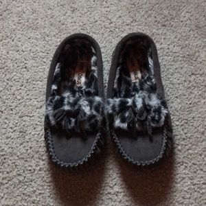 Minnetonka slippers
